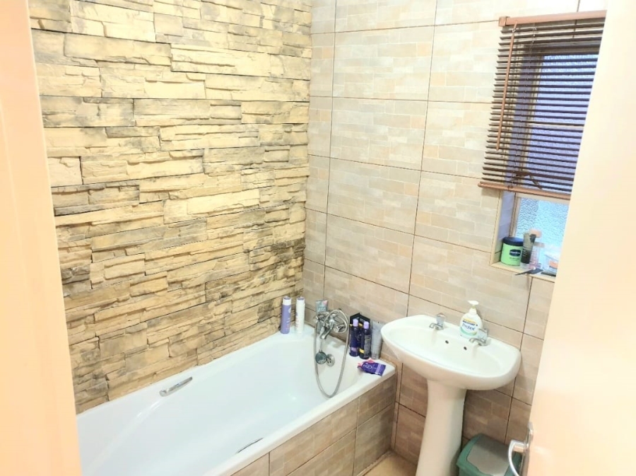 3 Bedroom Property for Sale in Kathu Northern Cape